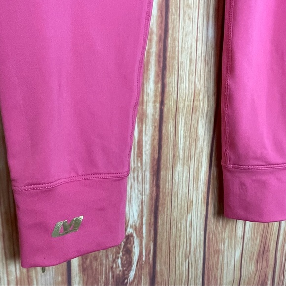 Les Mills Capri Legging with Gold Zippers (L) - Picture 4 of 10